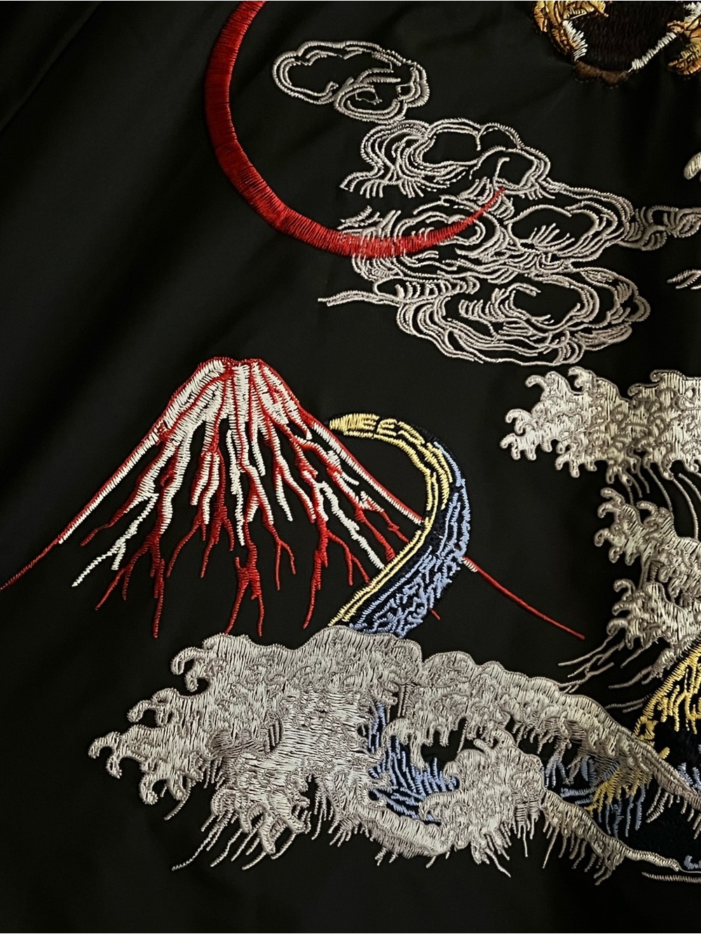 Godzilla & Mothra
Embroidered Quilted Sukajan Bomber Jacket - Picture 9 of 9